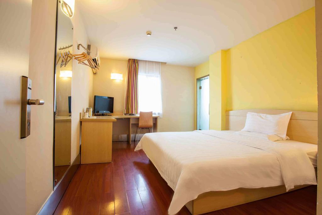 7Days Inn Dali Ancient Town דאלי חדר תמונה