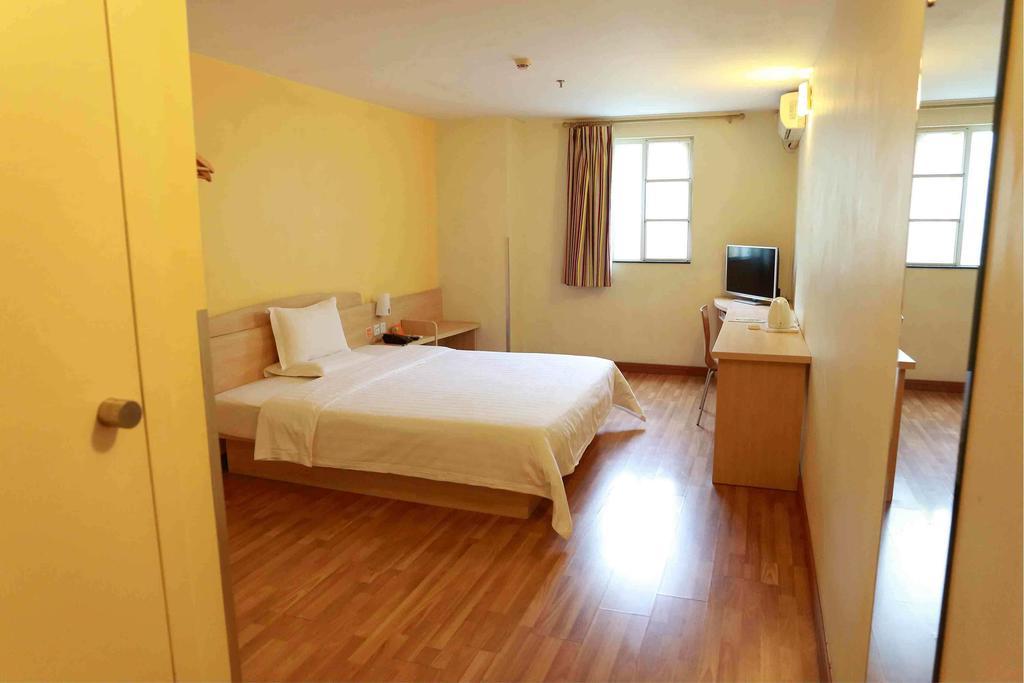 7Days Inn Dali Ancient Town דאלי חדר תמונה